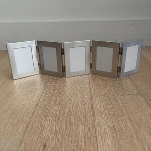 5 panel accordion style picture frames